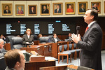 Senate Judiciary Committee Chairman Tom Lee, R-Brandon, explains the judicial appointment constitutional amendment to the Senate on Wednesday. Photo by Bill Cotterell.