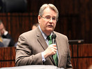 Sen. Don Gaetz speaks on the Senate floor. File photo by Ana Goni-Lessan.